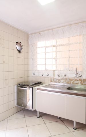 Casa à venda com 316m², 4 quartos e 3 vagas Casa à venda com 316m², 4 quartos e 3 vagasCozinha