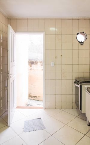 Casa à venda com 316m², 4 quartos e 3 vagas Casa à venda com 316m², 4 quartos e 3 vagasCozinha