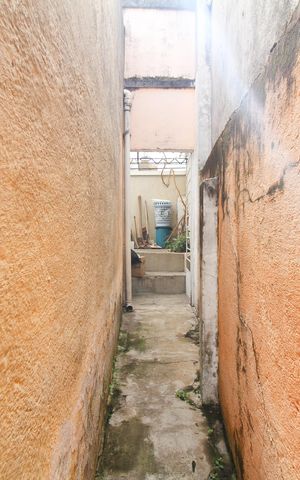Casa à venda com 316m², 4 quartos e 3 vagas Casa à venda com 316m², 4 quartos e 3 vagasQuintal