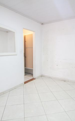Casa à venda com 316m², 4 quartos e 3 vagas Casa à venda com 316m², 4 quartos e 3 vagasSala 2