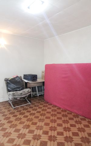Casa à venda com 316m², 4 quartos e 3 vagas Casa à venda com 316m², 4 quartos e 3 vagasSala