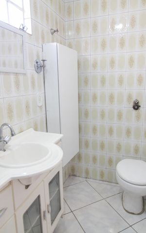 Casa à venda com 316m², 4 quartos e 3 vagas Casa à venda com 316m², 4 quartos e 3 vagasBanheiro - Suite