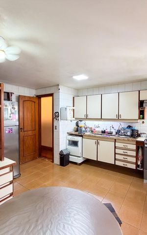Apartamento à venda com 145m², 3 quartos e 2 vagas