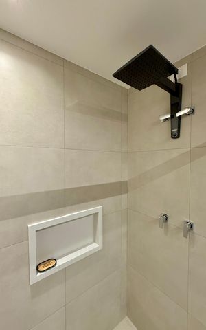 Studio para alugar com 25m², 0 quarto e sem vaga Studio para alugar com 25m², 0 quarto e sem vagaBanheiro