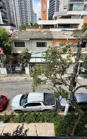 Studio para alugar com 25m², 0 quarto e sem vaga Studio para alugar com 25m², 0 quarto e sem vagaVista