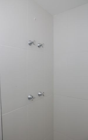 Apartamento à venda com 232m², 3 quartos e 3 vagas Apartamento à venda com 232m², 3 quartos e 3 vagasBanheiro de serviço