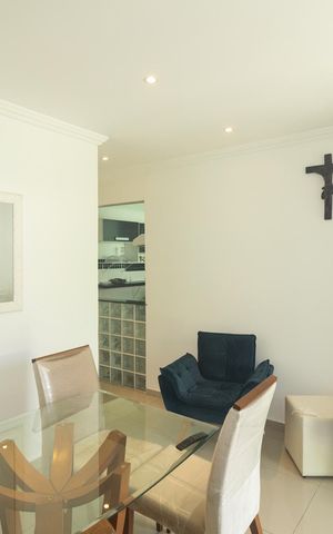Casa para alugar com 200m², 3 quartos e 2 vagas Casa para alugar com 200m², 3 quartos e 2 vagasSala