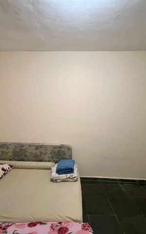 Casa à venda com 180m², 4 quartos e sem vaga