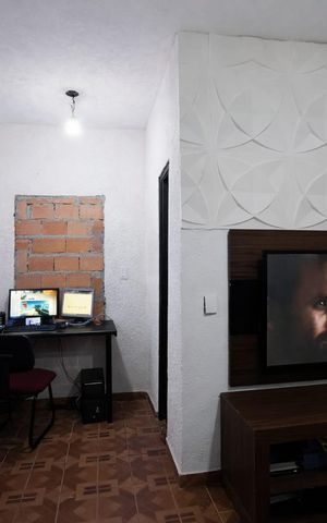 Casa à venda com 70m², 3 quartos e 1 vaga Casa à venda com 70m², 3 quartos e 1 vagaSala 2