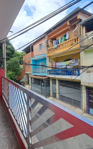 Casa à venda com 70m², 3 quartos e 1 vaga Casa à venda com 70m², 3 quartos e 1 vagaSacada