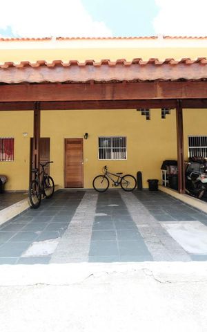 Casa de condomínio à venda com 83m², 2 quartos e 2 vagasÁrea externa