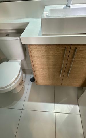 Apartamento para alugar com 51m², 1 quarto e 1 vaga Apartamento para alugar com 51m², 1 quarto e 1 vagaBanheiro