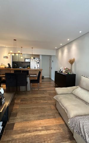 Apartamento à venda com 87m², 3 quartos e 1 vaga Apartamento à venda com 87m², 3 quartos e 1 vagaSala