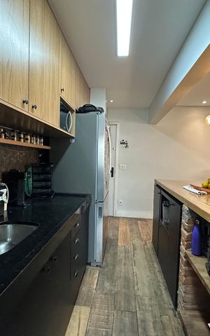 Apartamento à venda com 87m², 3 quartos e 1 vaga Apartamento à venda com 87m², 3 quartos e 1 vagaCozinha