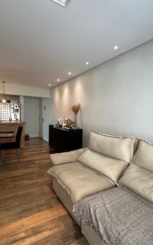 Apartamento à venda com 87m², 3 quartos e 1 vaga Apartamento à venda com 87m², 3 quartos e 1 vagaSala