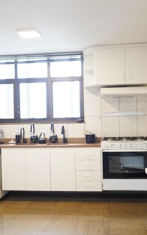 Apartamento para alugar com 370m², 4 quartos e 4 vagasCozinha