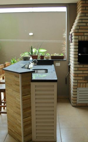 Casa à venda com 220m², 3 quartos e 5 vagasÁrea Gourmet 