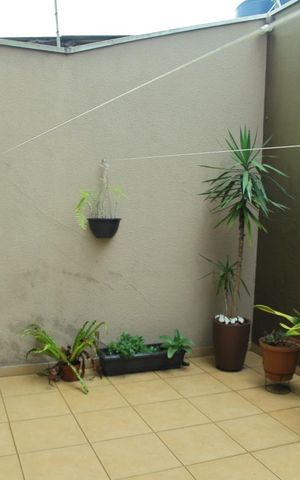 Casa à venda com 220m², 3 quartos e 5 vagasQuintal 