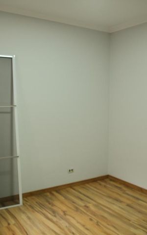 Casa à venda com 220m², 3 quartos e 5 vagasSuíte 2