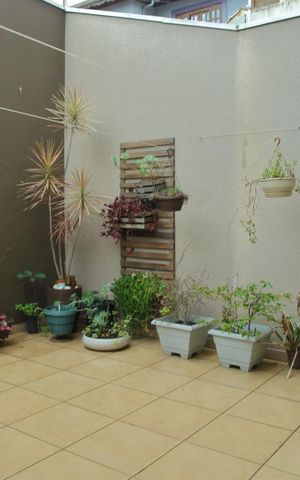 Casa à venda com 220m², 3 quartos e 5 vagasQuintal 