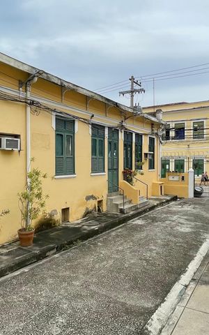 Casa à venda com 100m², 2 quartos e sem vaga Casa à venda com 100m², 2 quartos e sem vagaVista