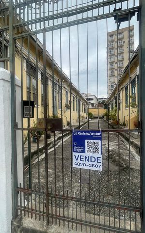 Casa à venda com 100m², 2 quartos e sem vaga Casa à venda com 100m², 2 quartos e sem vagaPlaquinha