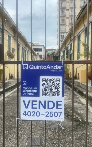 Casa à venda com 100m², 2 quartos e sem vaga Casa à venda com 100m², 2 quartos e sem vagaPlaquinha