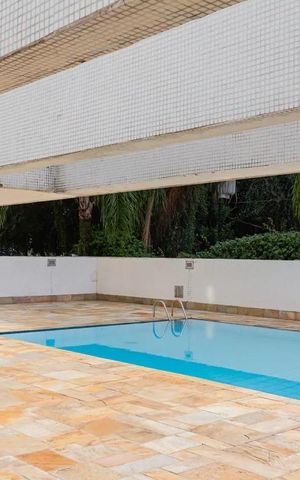 Apartamento à venda com 110m², 3 quartos e 1 vaga Apartamento à venda com 110m², 3 quartos e 1 vagaPiscina