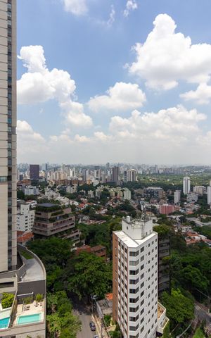 Apartamento à venda com 195m², 2 quartos e 3 vagasVista/Varanda