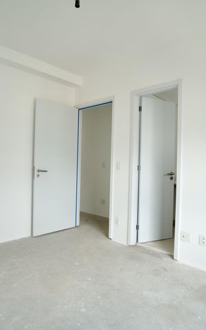 Apartamento à venda com 195m², 3 quartos e 3 vagas Apartamento à venda com 195m², 3 quartos e 3 vagasSuíte 2
