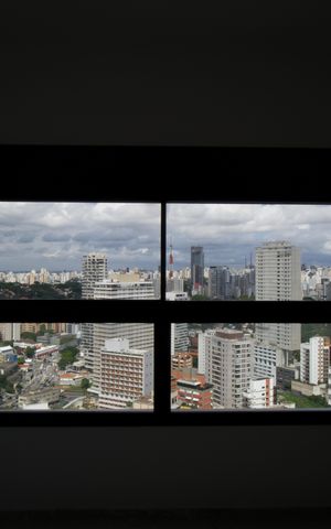 Apartamento à venda com 195m², 3 quartos e 3 vagas Apartamento à venda com 195m², 3 quartos e 3 vagasVista da Suíte 1