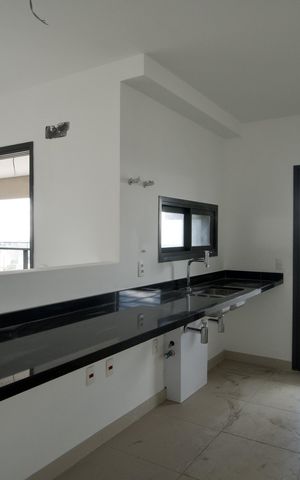 Apartamento à venda com 195m², 3 quartos e 3 vagas Apartamento à venda com 195m², 3 quartos e 3 vagasCozinha
