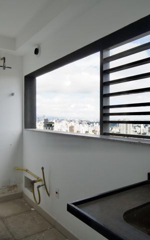 Apartamento à venda com 195m², 3 quartos e 3 vagas Apartamento à venda com 195m², 3 quartos e 3 vagasÁrea de Serviço
