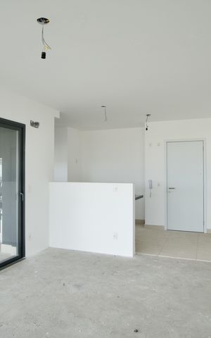 Apartamento à venda com 195m², 3 quartos e 3 vagas Apartamento à venda com 195m², 3 quartos e 3 vagasSala