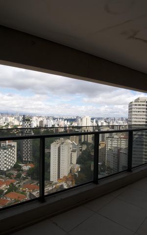 Apartamento à venda com 195m², 3 quartos e 3 vagas Apartamento à venda com 195m², 3 quartos e 3 vagasSacada