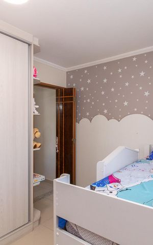 Casa à venda com 100m², 2 quartos e 3 vagasSuíte 2