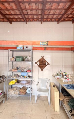 Casa à venda com 500m², 3 quartos e 5 vagasDepósito