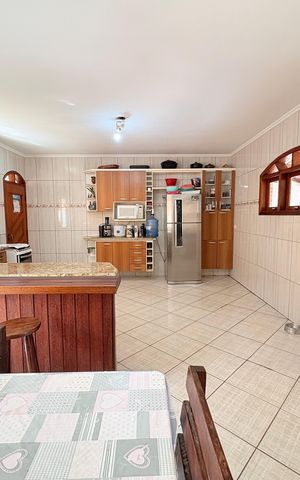 Casa à venda com 500m², 3 quartos e 5 vagasCozinha com sala de jantar
