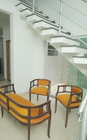 Casa à venda com 144m², 4 quartos e 2 vagasSala
