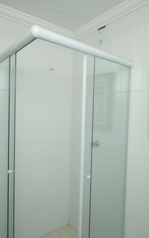 Casa à venda com 144m², 4 quartos e 2 vagasBanheiro 2