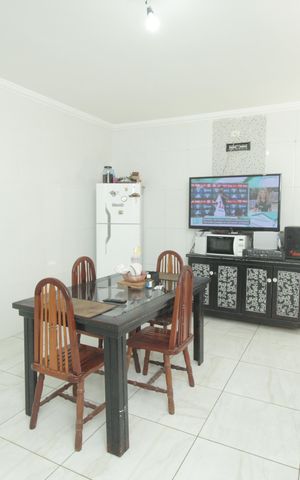 Casa à venda com 144m², 4 quartos e 2 vagasCozinha