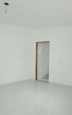 Casa à venda com 144m², 4 quartos e 2 vagasSuíte 2