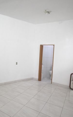 Casa à venda com 144m², 4 quartos e 2 vagasSuíte 1