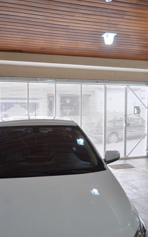 Casa à venda com 250m², 2 quartos e 2 vagasGaragem