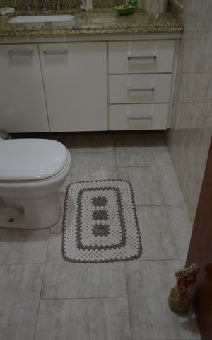 Casa à venda com 250m², 2 quartos e 2 vagasLavabo