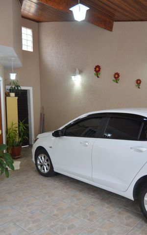 Casa à venda com 250m², 2 quartos e 2 vagasGaragem