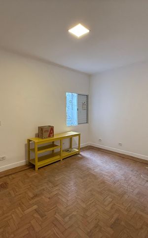 Casa para alugar com 100m², 3 quartos e sem vagaQuarto