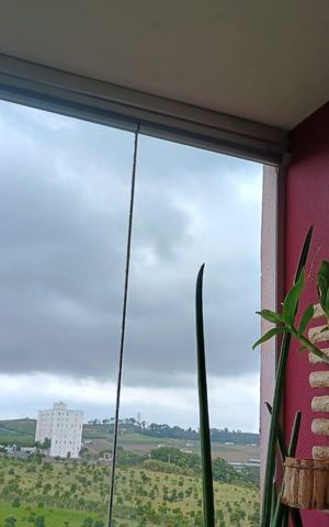 Apartamento à venda com 82m², 3 quartos e 2 vagas Apartamento à venda com 82m², 3 quartos e 2 vagasVaranda