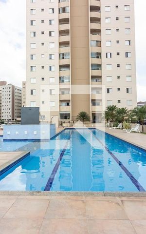 Apartamento à venda com 74m², 2 quartos e 1 vaga Apartamento à venda com 74m², 2 quartos e 1 vagaÁrea comum - Piscina