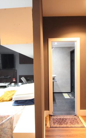 Apartamento para alugar com 200m², 3 quartos e 2 vagasSuíte 2